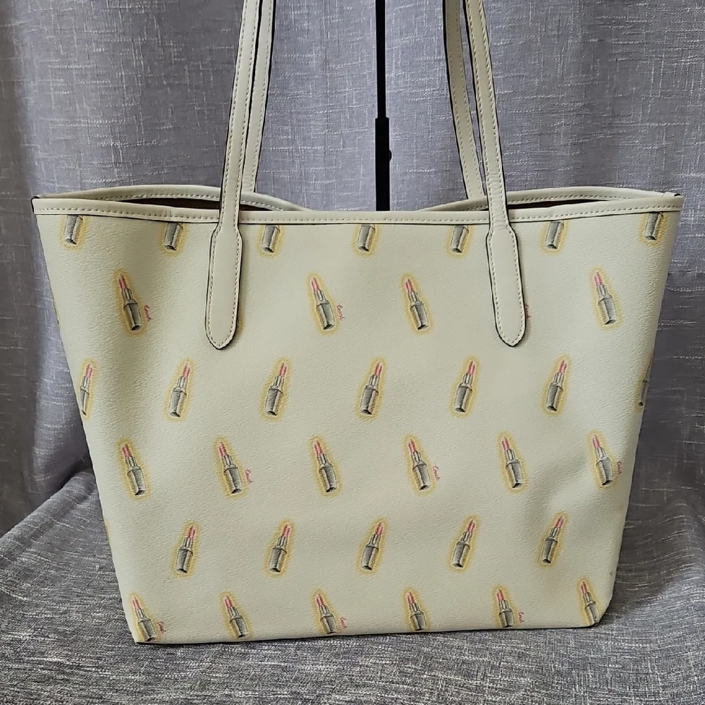 Coach Ivory Tote with Lipstick Design